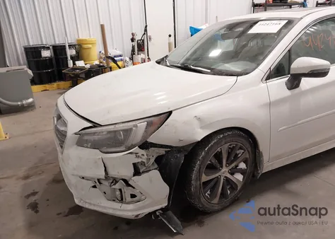 2018 Subaru Legacy 3.6R Limited z USA, uszkodzony, nr VIN 4S3BNEN60J3010354